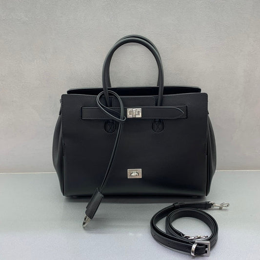 Dragons Bags Balenciaga Luxury Bag --111901