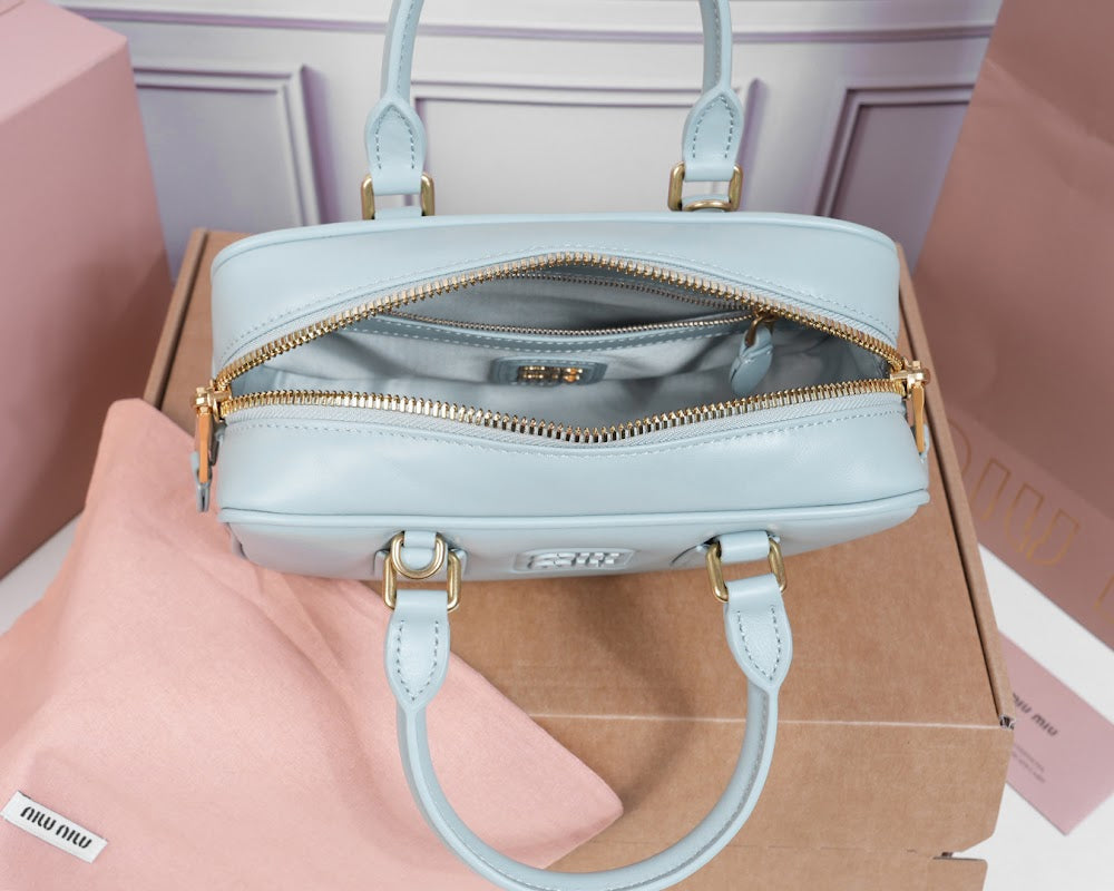 Dragons Bags Miun Miun Luxury Bag --123358
