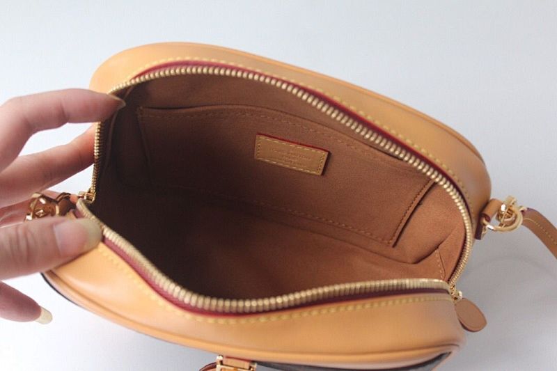 Dragons Bags ln Luxury Bag --58980