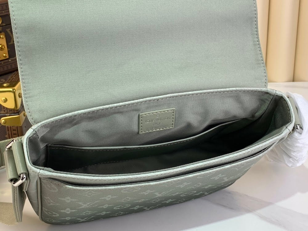 Dragons Bags ln Luxury Bag --62547