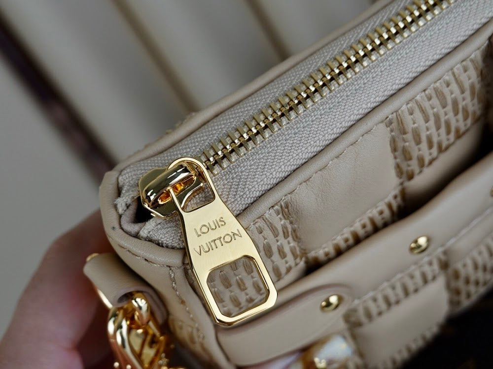 Dragons Bags ln Luxury Bag --60287
