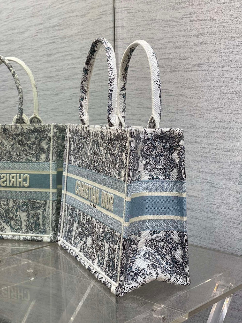 Dragons BagsDiorn Luxury Bag --115275