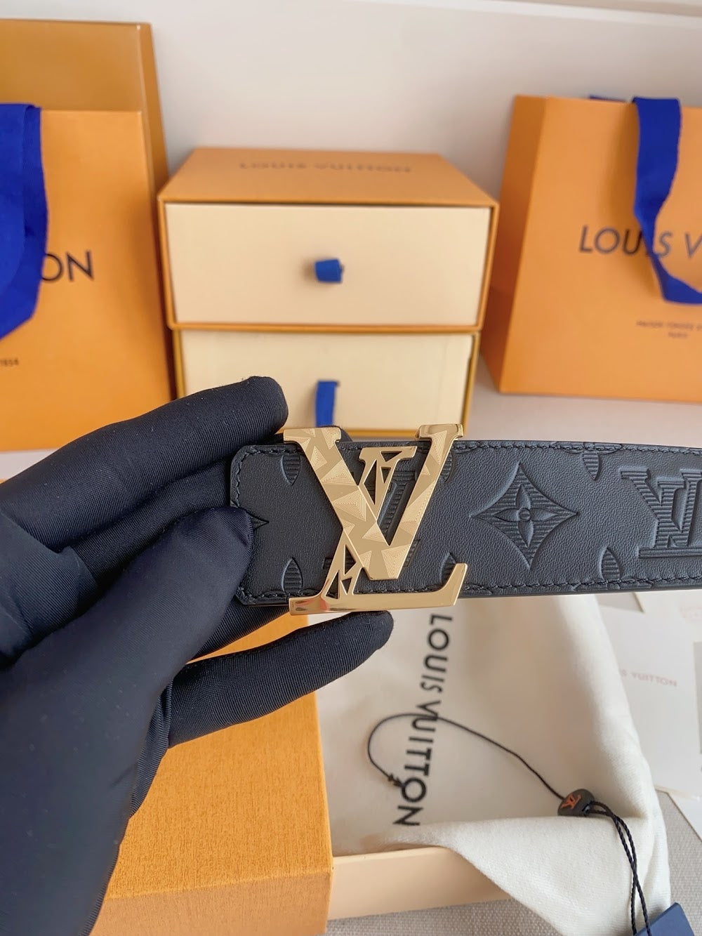 Dragons Bags ln Luxury Belt --100514