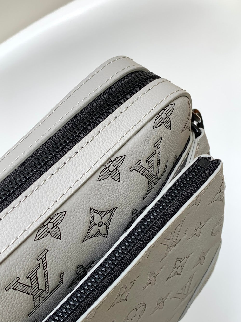 Dragons Bags ln Luxury Bag --70402