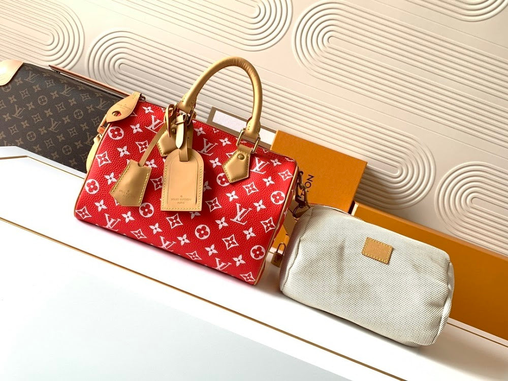 Dragons Bags ln Luxury Bag --81636