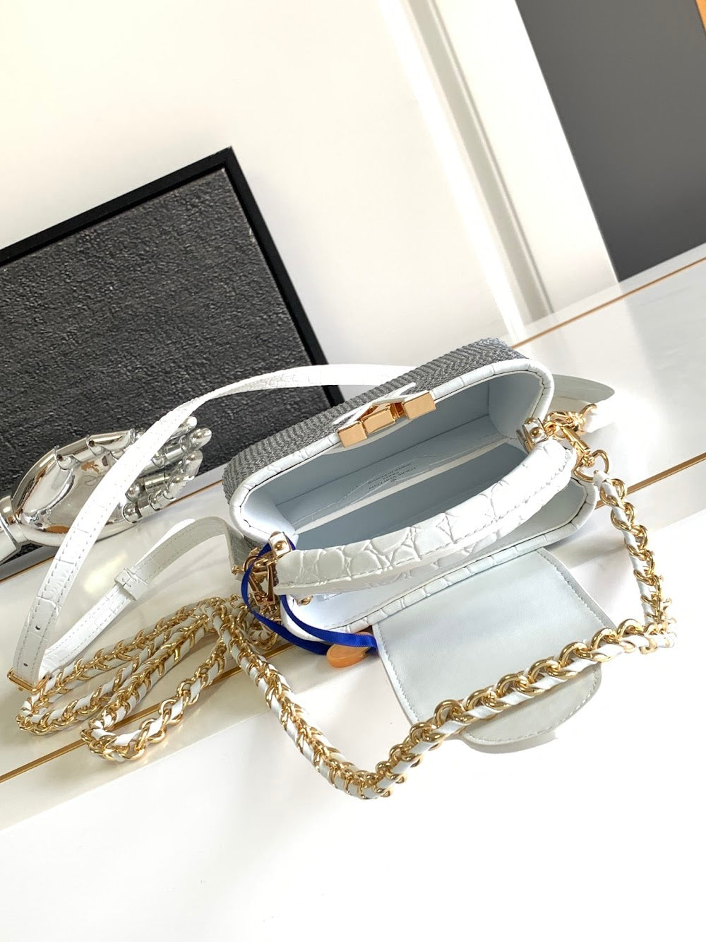 Dragons Bags ln Luxury Bag --96824