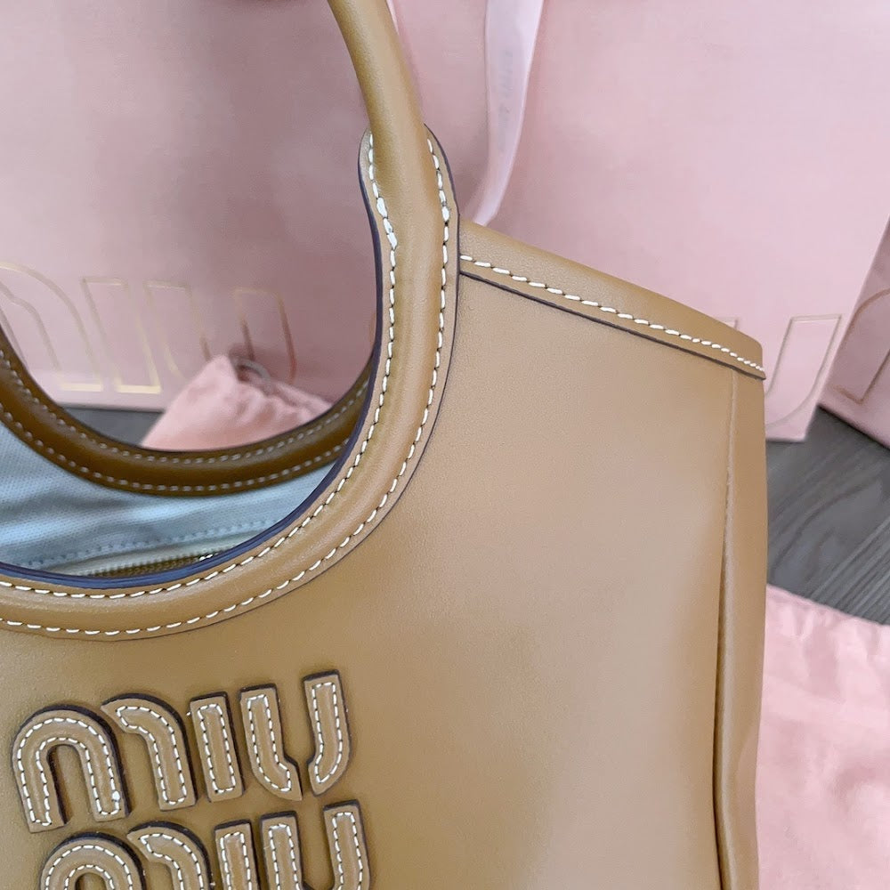 Dragons Bags Miun Miun Luxury Bag --123252