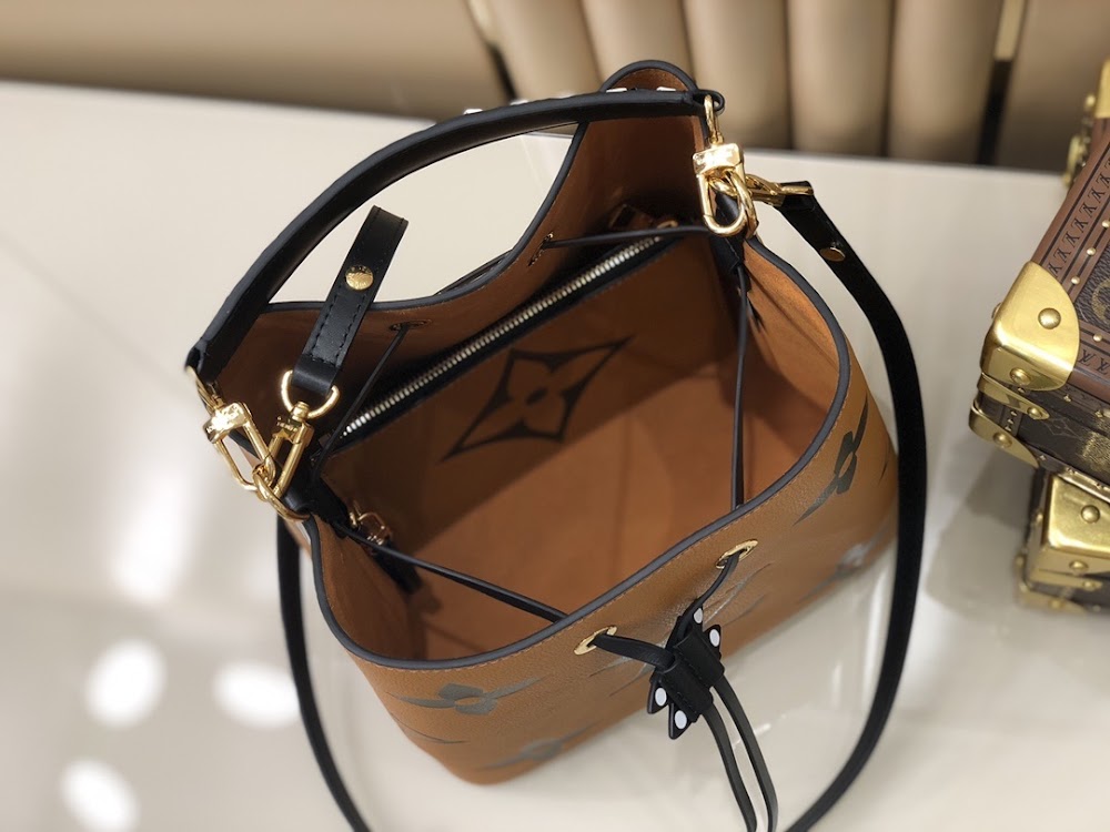 Dragons Bags ln Luxury Bag --56492