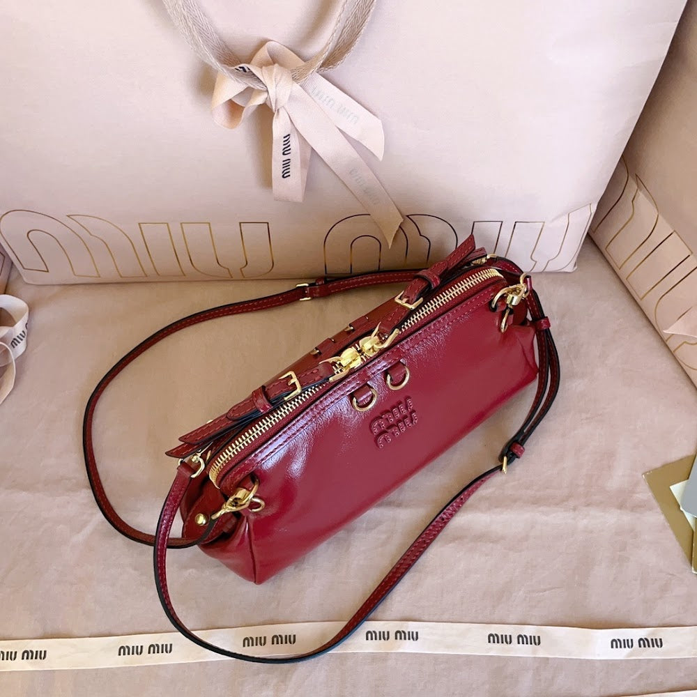 Dragons Bags Miun Miun Luxury Bag --123083