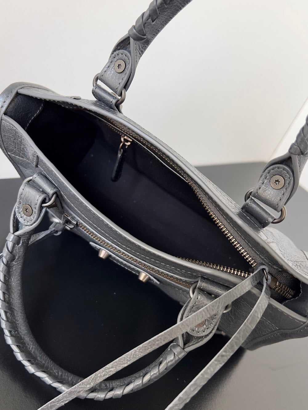 Dragons Bags Balenciaga Luxury Bag --111528