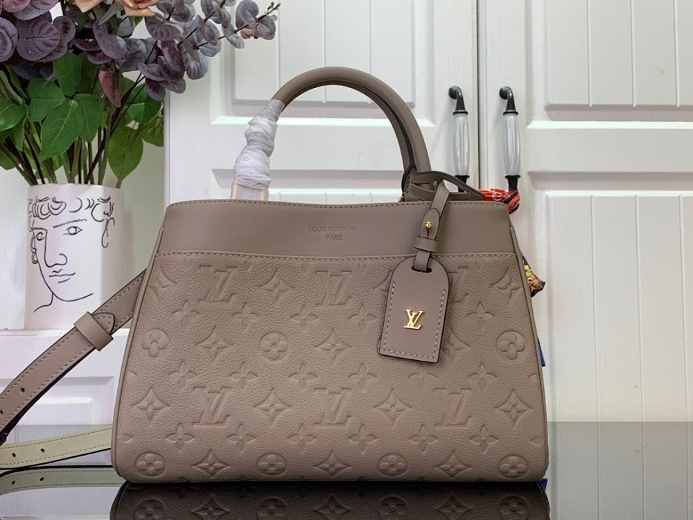 Dragons Bags ln Luxury Bag --96749