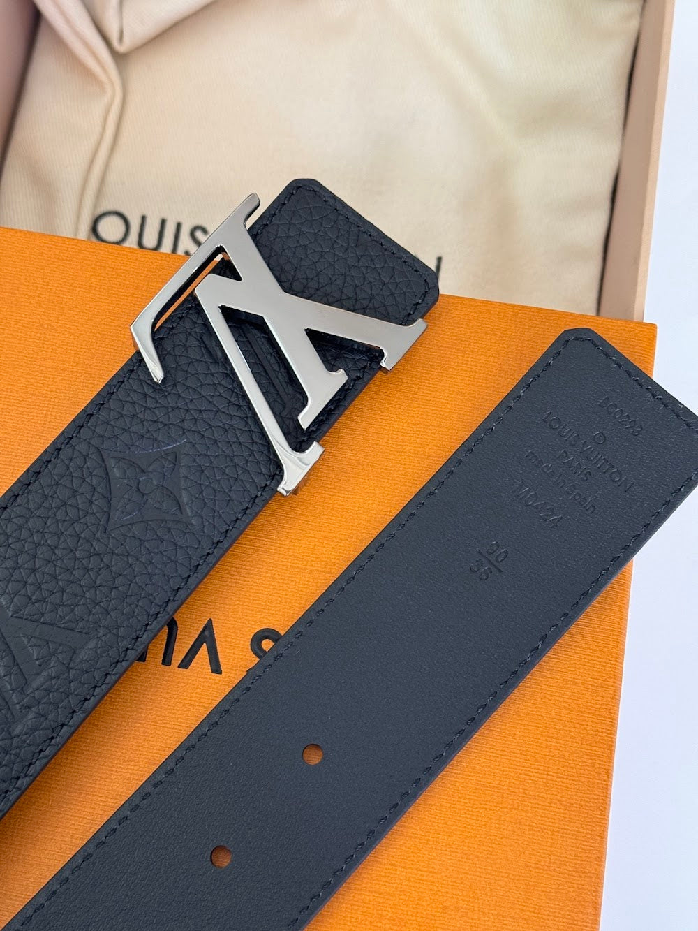 Dragons Bags ln Luxury Belt --100240