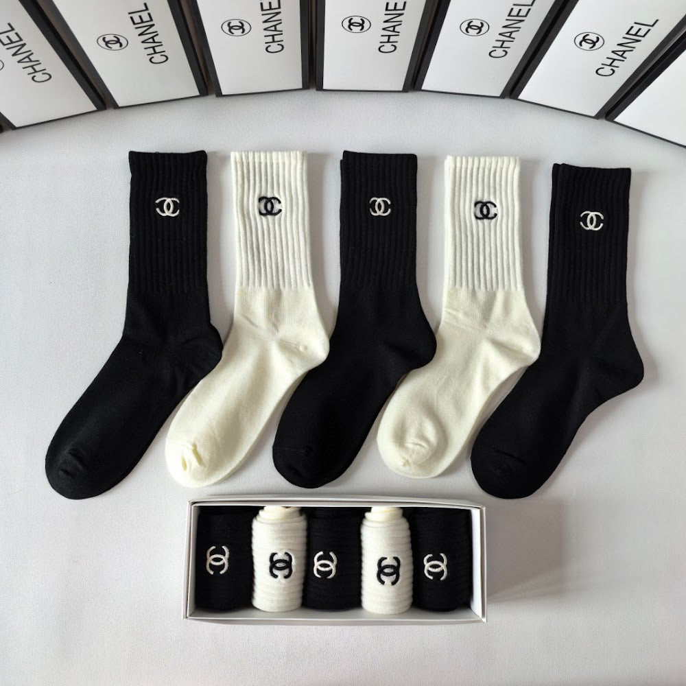 Dragons Bags Premium Luxury Socks --98006