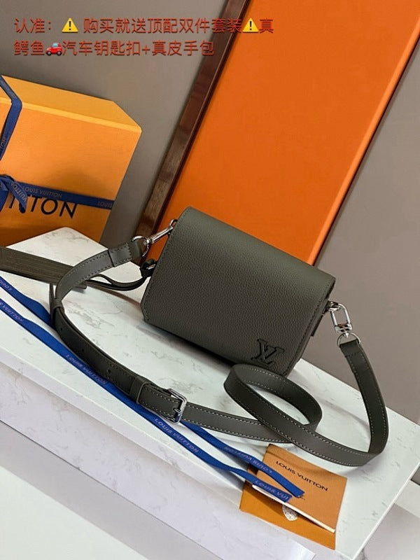 Dragons Bags ln Luxury Bag --70782