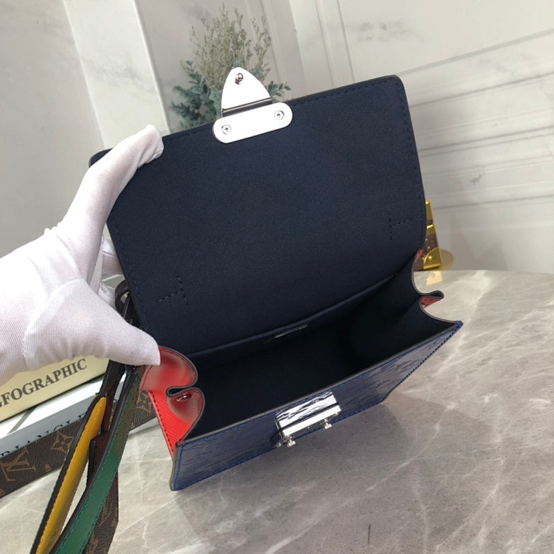 Dragons Bags ln Luxury Bag --58321