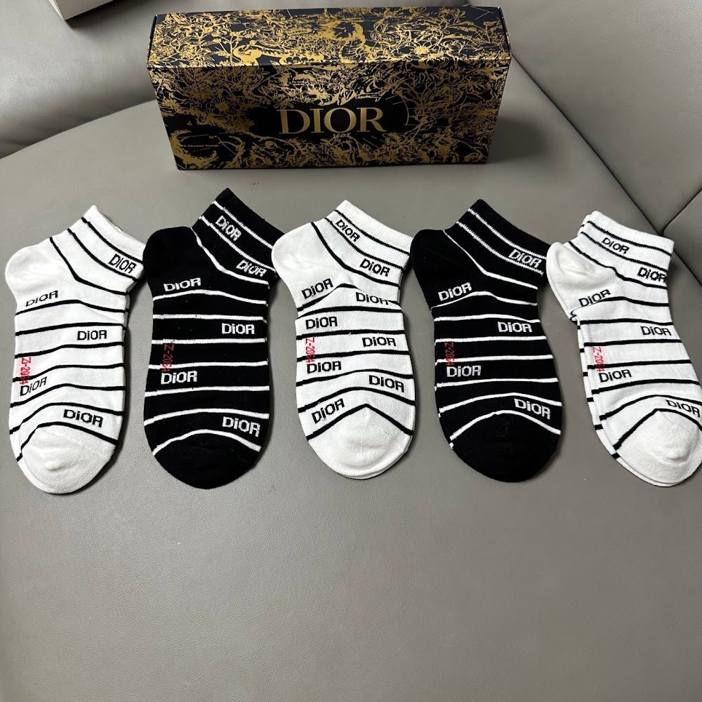 Dragons Bags Premium Luxury Socks --98401