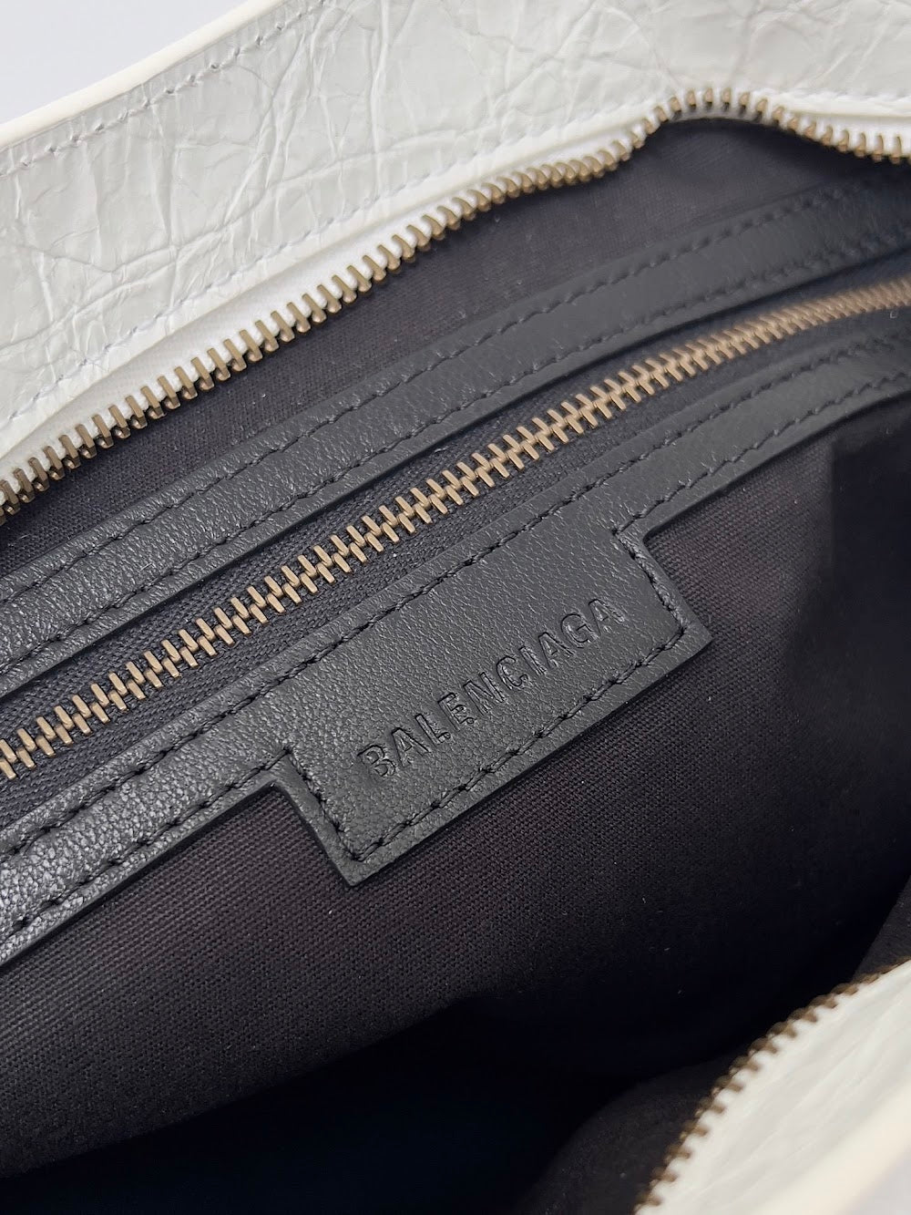Dragons Bags Balenciaga Luxury Bag --111529