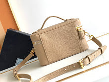 new-designer-premium-bags-nm1825