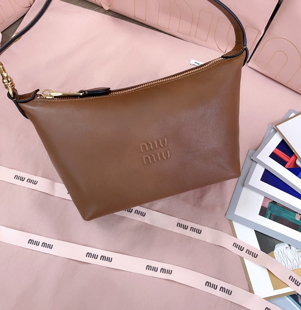 Dragons Bags Miun Miun Luxury Bag --122243