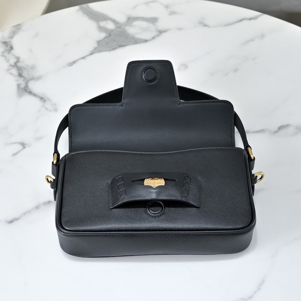 Dragons Bags Miun Miun Luxury Bag --123640