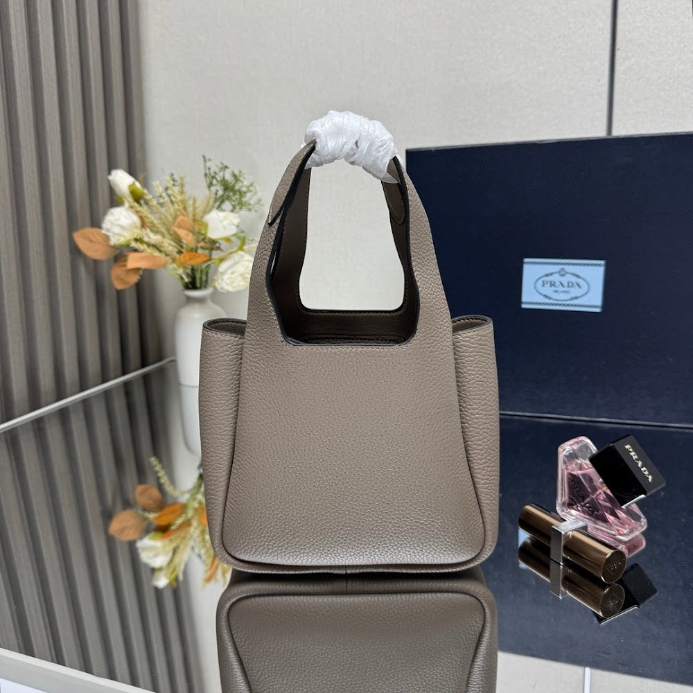 Dragons Bags Pradn Luxury Bag --102581