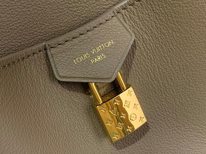 Dragons Bags ln Luxury Bag --63040