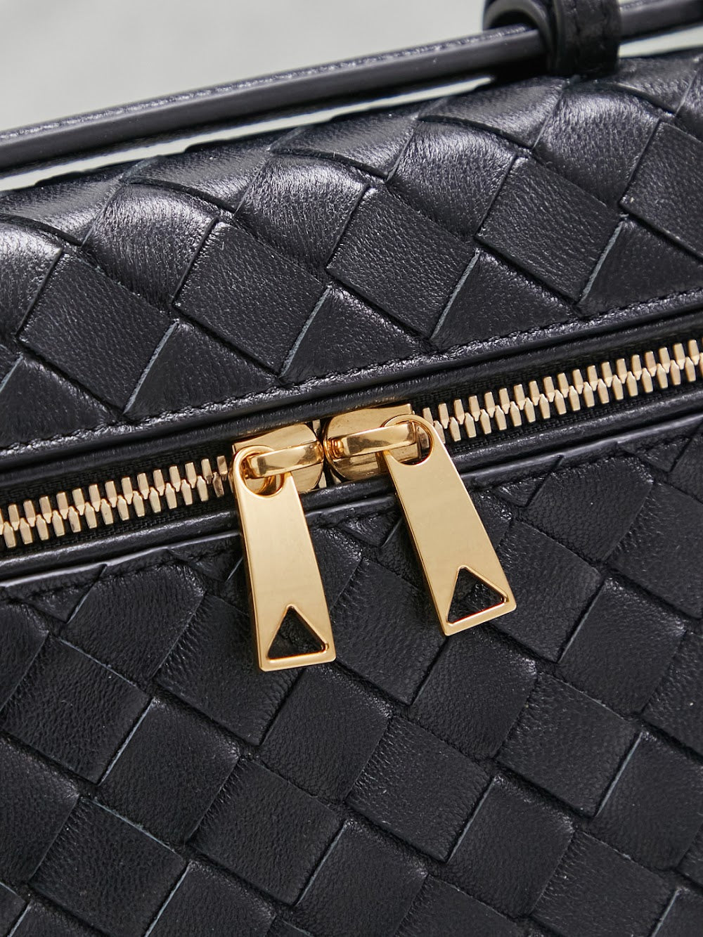 Dragons Bags Miun Miun Luxury Bag --123180