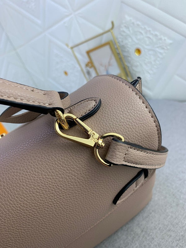 Dragons Bags ln Luxury Bag --78481