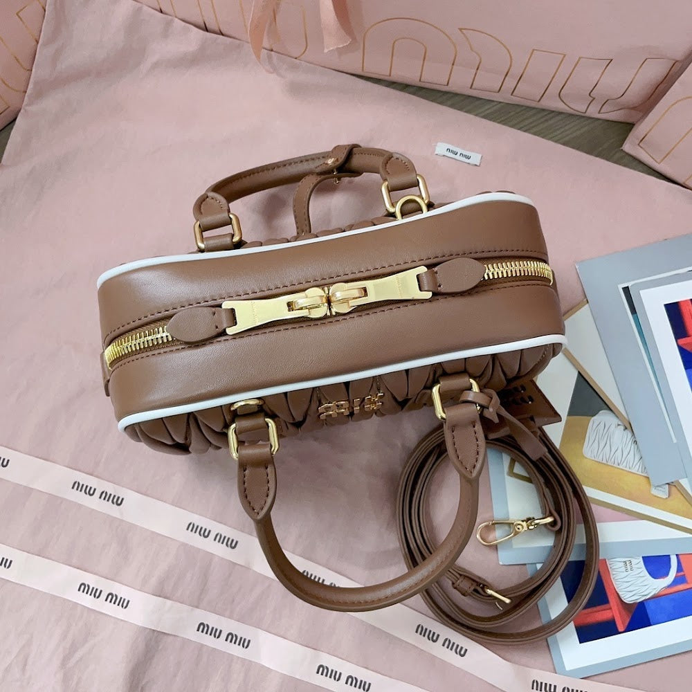Dragons Bags Miun Miun Luxury Bag --122609