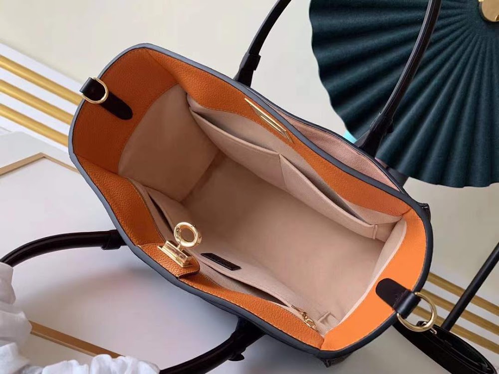 Dragons Bags ln Luxury Bag --66870
