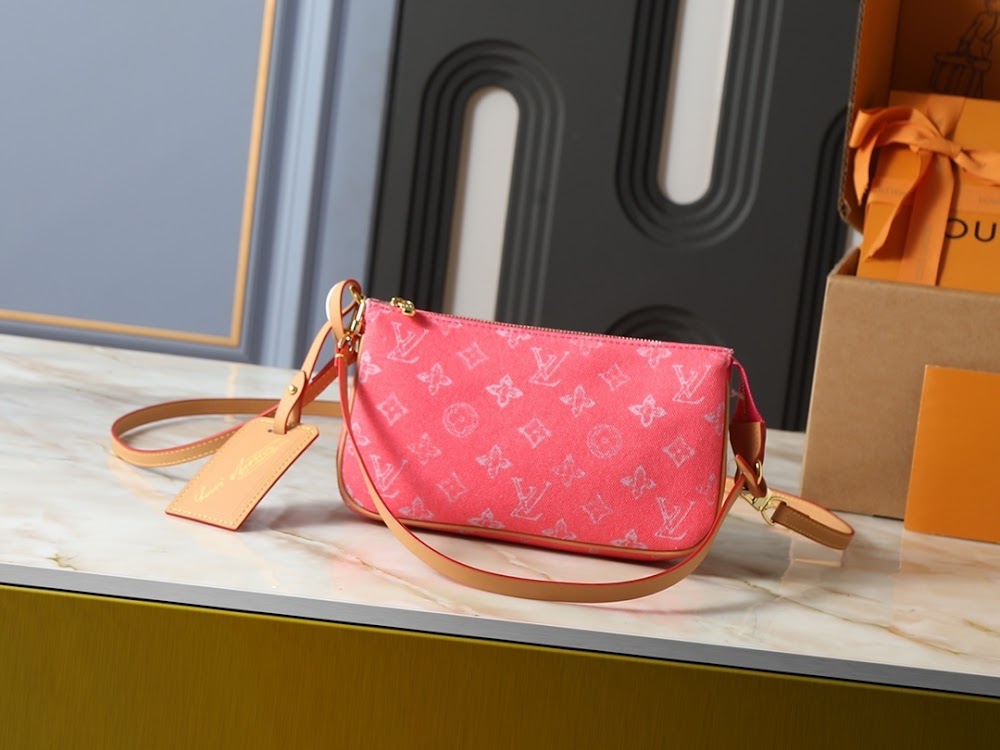 Dragons Bags ln Luxury Bag --77785