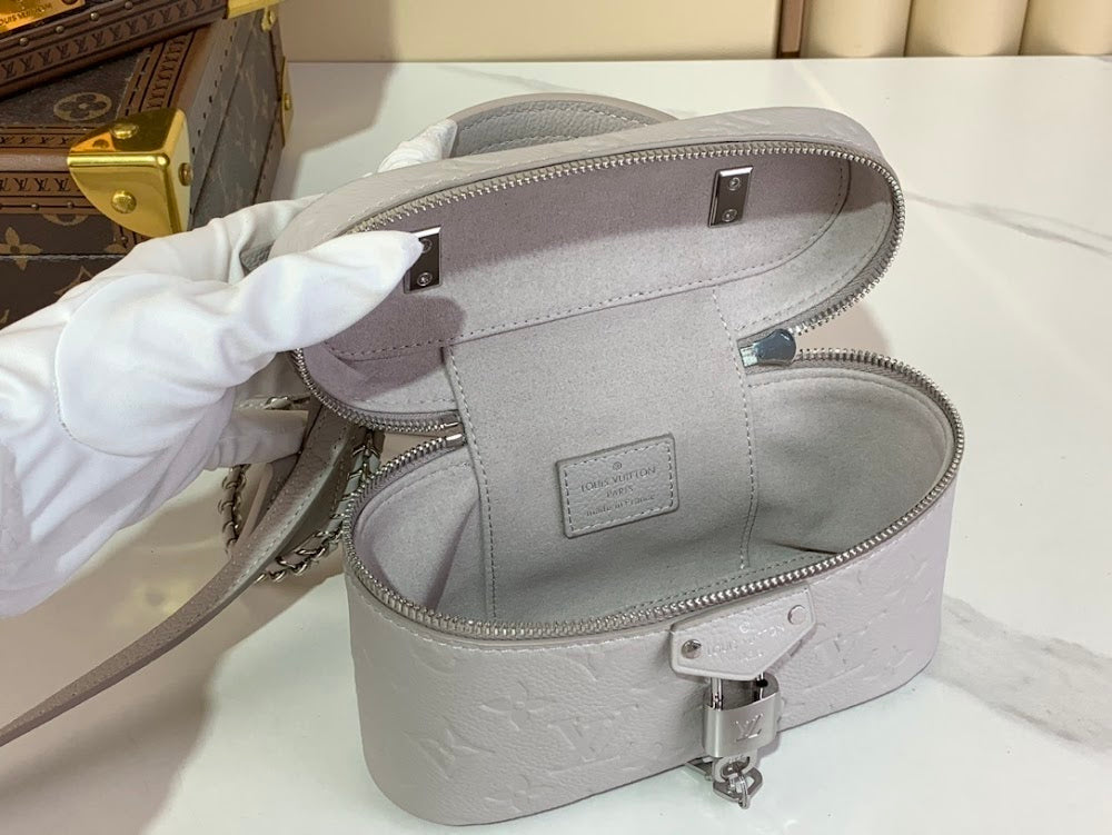 Dragons Bags ln Luxury Bag --69586