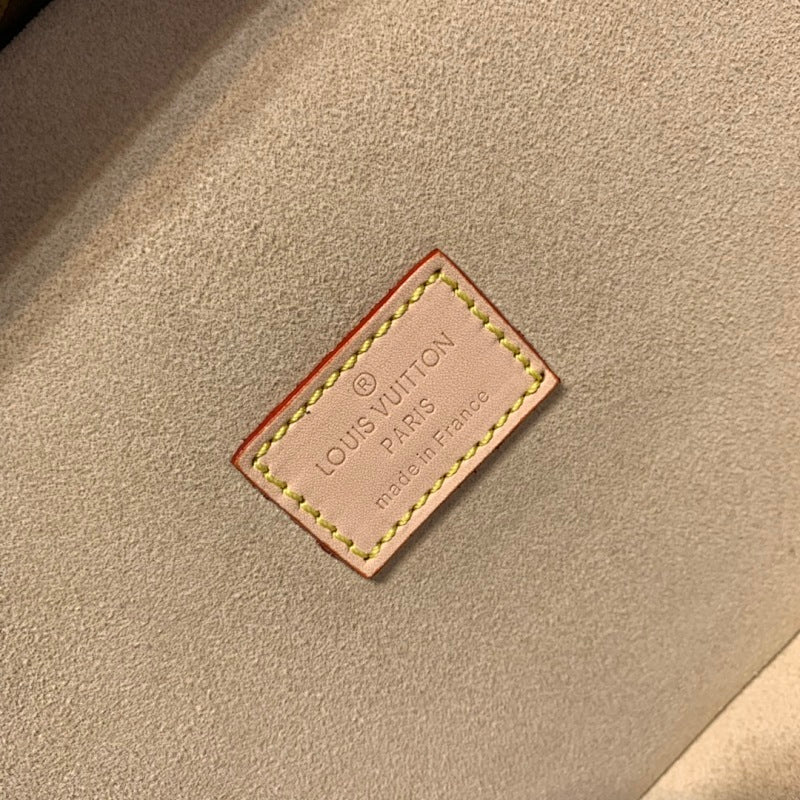 Dragons Bags ln Luxury Bag --66112