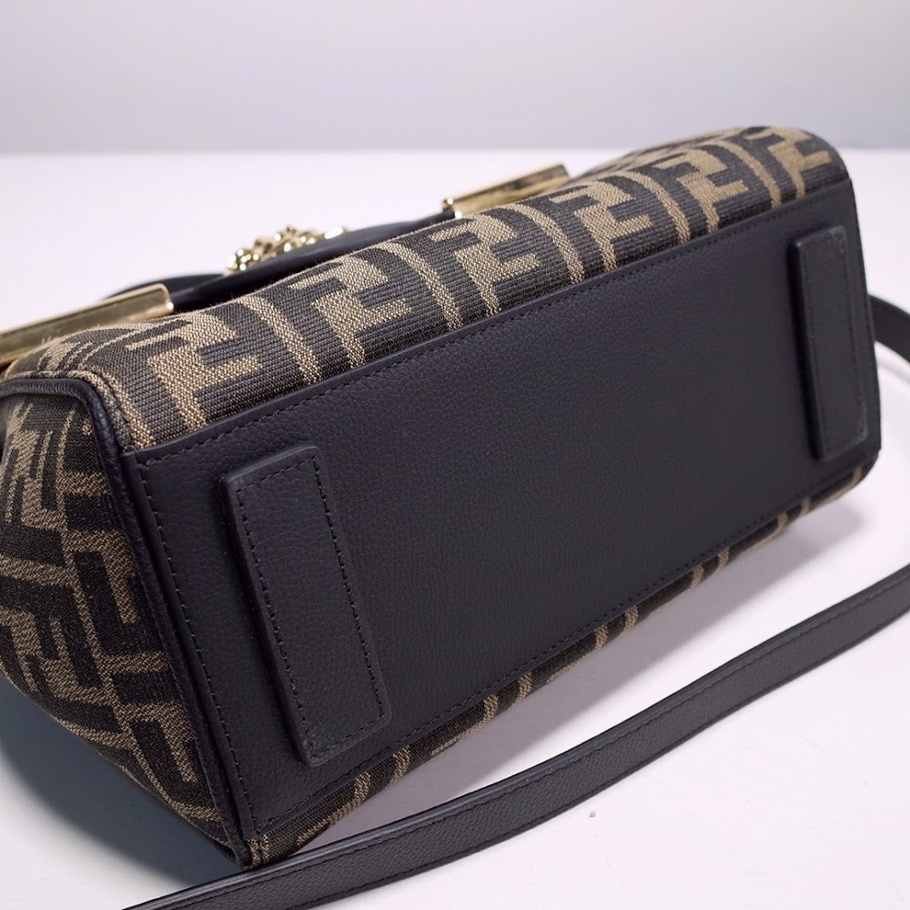 new-designer-premium-bags-nm15275