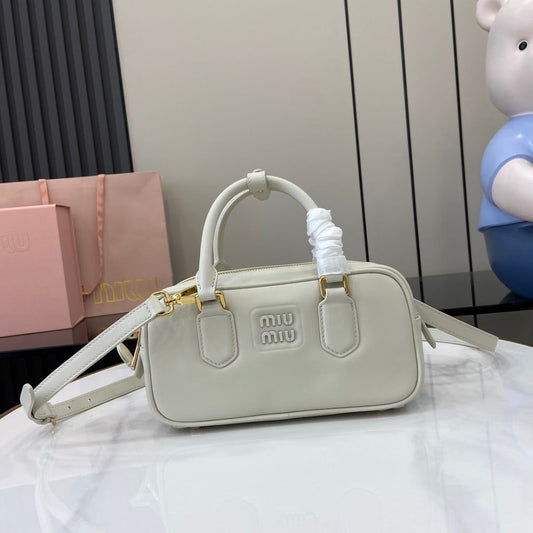 Dragons Bags Miun Miun Luxury Bag --122189