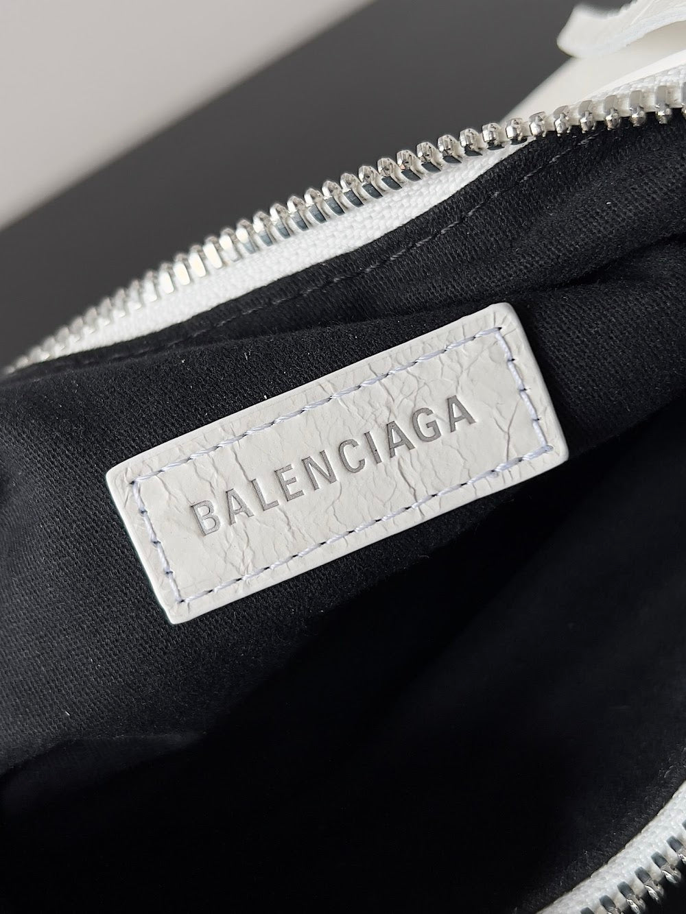 Dragons Bags Balenciaga Luxury Bag --111150