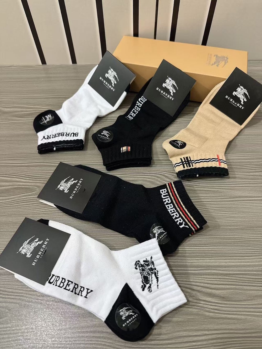 Dragons Bags Premium Luxury Socks --98273