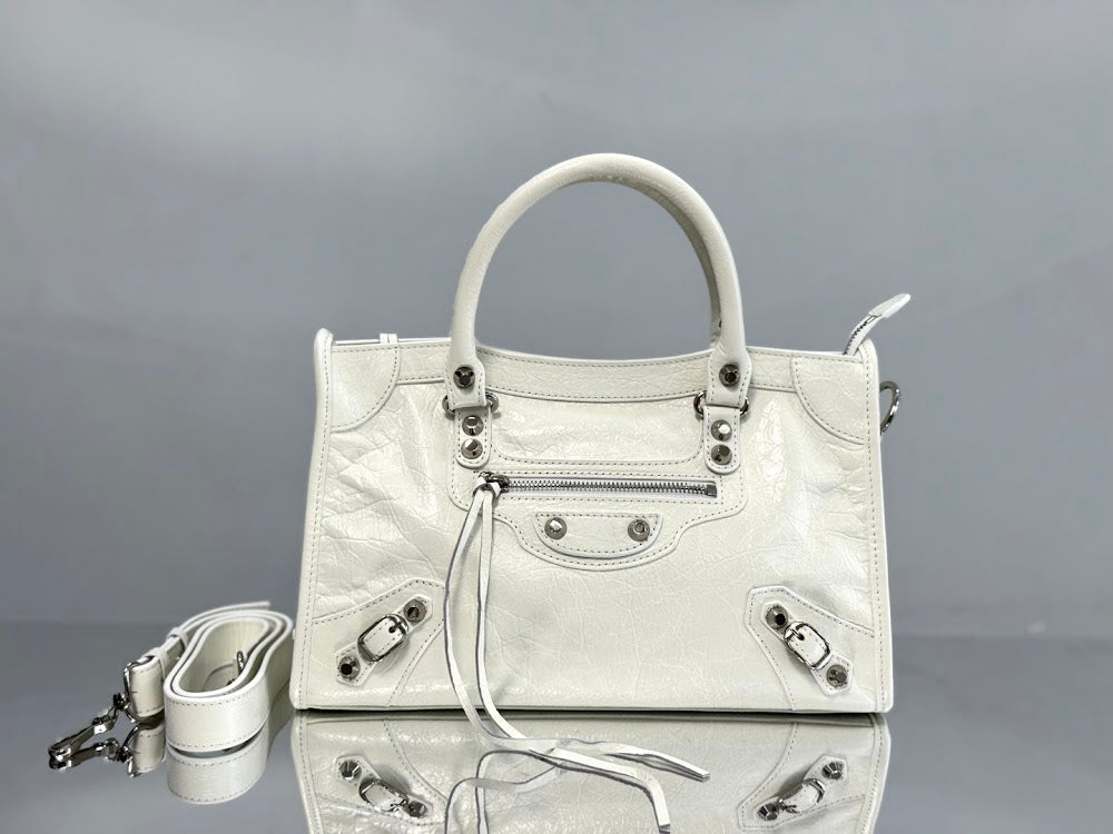 new-designer-premium-bags-nm21770