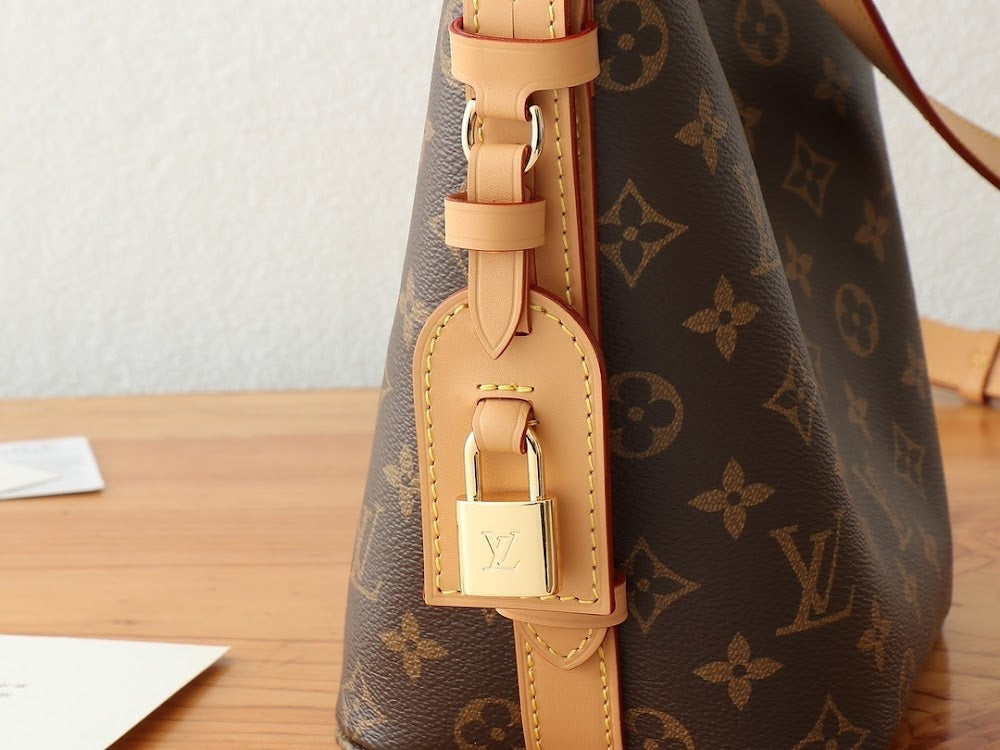 Dragons Bags ln Luxury Bag --97263