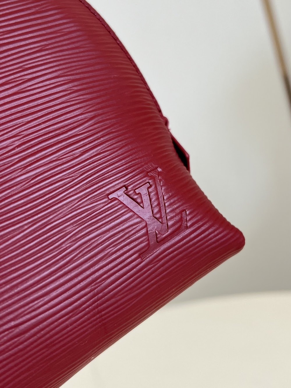 Dragons Bags ln Luxury Bag --96913
