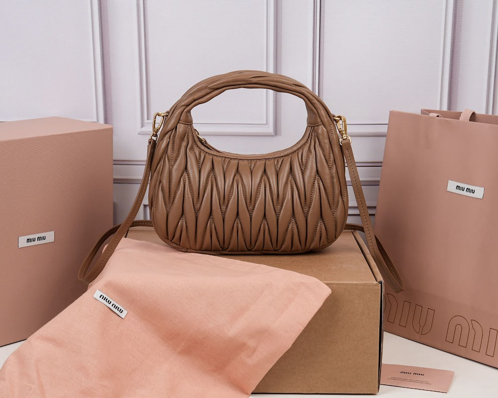 Dragons Bags Miun Miun Luxury Bag --123608