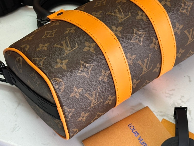 Dragons Bags ln Luxury Bag --70349