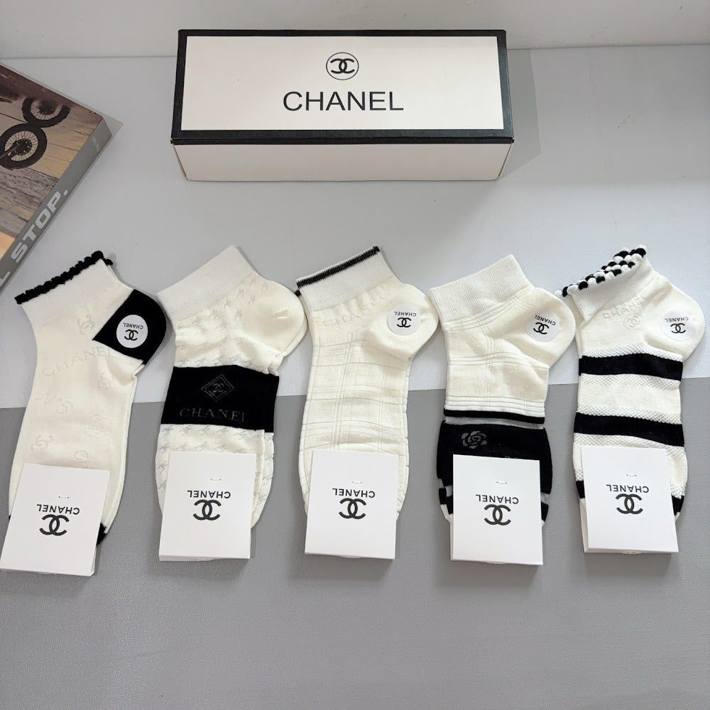 Dragons Bags Premium Luxury Socks --98111