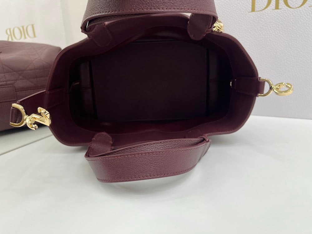 Dragons BagsDiorn Luxury Bag --115393