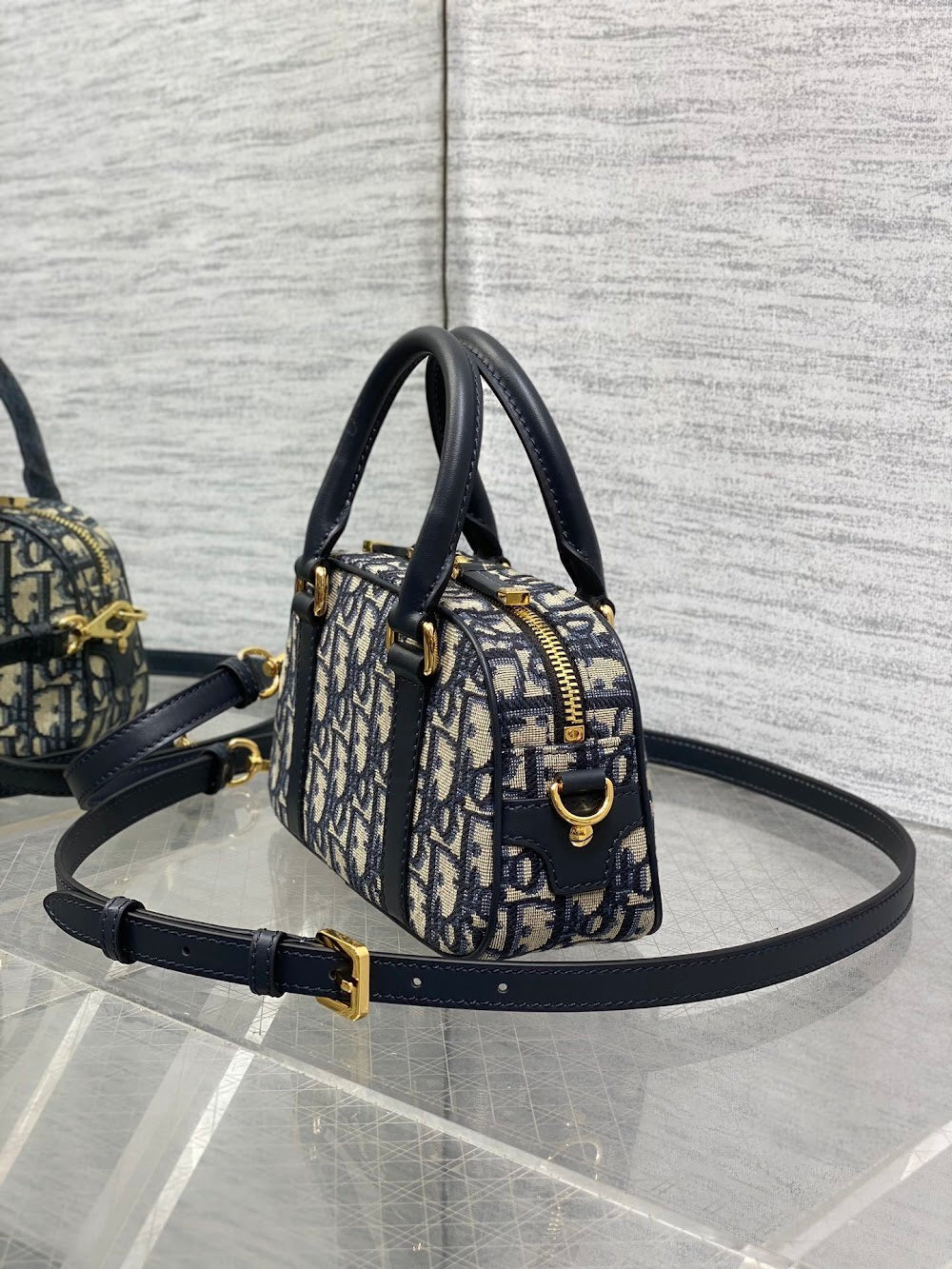 Dragons BagsDiorn Luxury Bag --115041