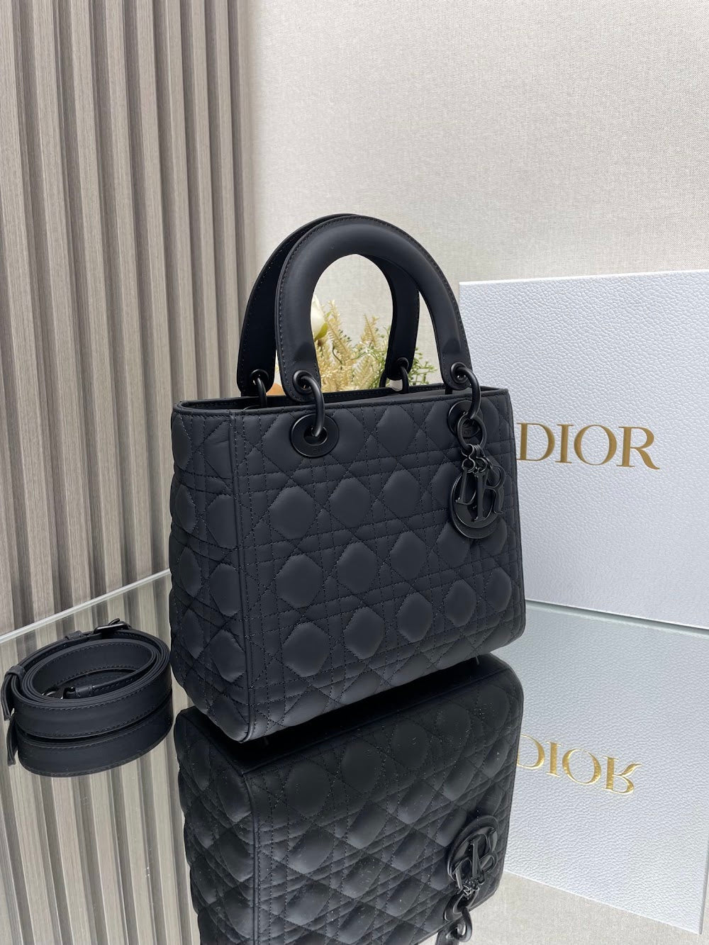 Dragons BagsDiorn Luxury Bag --116022