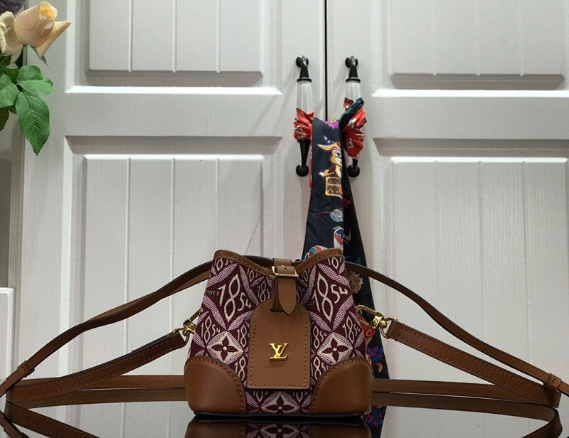 Dragons Bags ln Luxury Bag --59366