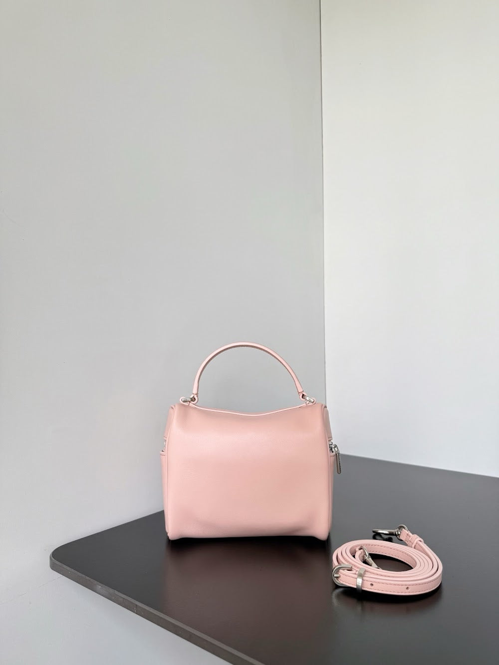 Dragons Bags Balenciaga Luxury Bag --111321