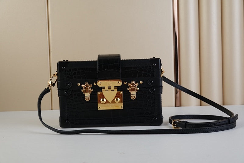 Dragons Bags ln Luxury Bag --58923