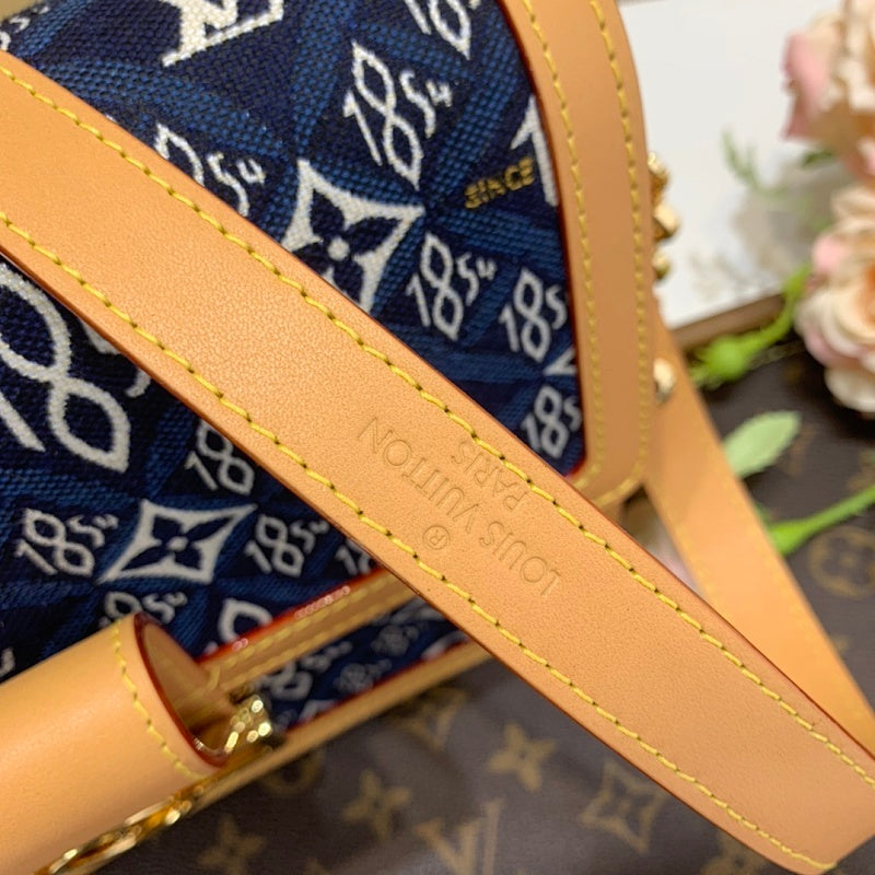 Dragons Bags ln Luxury Bag --59998